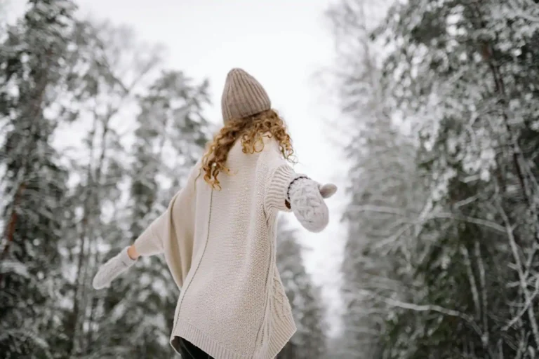 Vêtements thermiques : comment rester au chaud sans s&rsquo;encombrer
