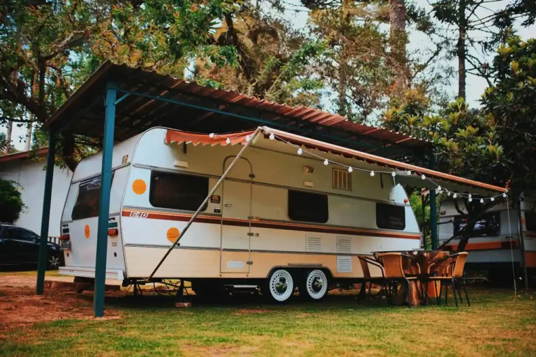 Accessoires de camping-car : l&rsquo;équipement qui change tout