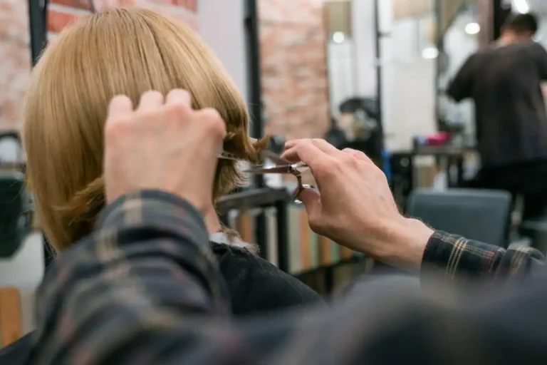 Cheveux dégradés : comprendre la coupe et bien la choisir