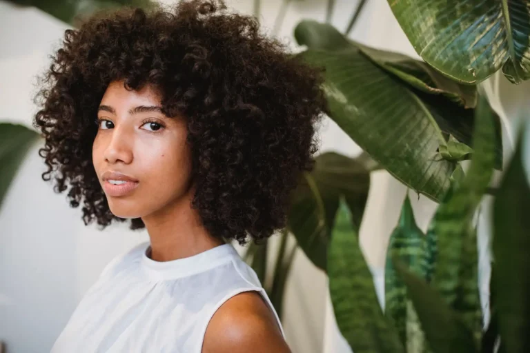 Cheveux crépus : comprendre et entretenir sa fibre
